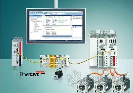 Beckhoff 为机器人控制系统提供了一个完整的解决方案，包括装有 TwinCAT 自动化软件的高性能工业 PC、用于实现高速数据传输的 EtherCAT 端子模块，以及用于驱动高动态伺服电机的 EtherCAT 伺服驱动器