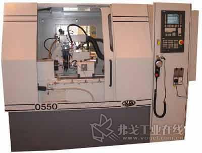 MATRIX公司 0550高精度CNC外螺纹磨床亮相中国机床工具展