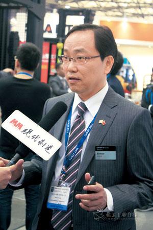 科朗叉车商贸（上海）有限公司商务运营总经理邓添祥先生