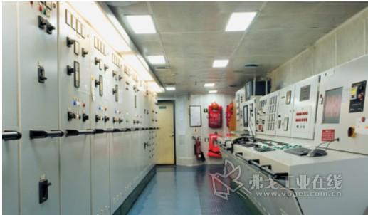 船舶控制系统里的安全可靠的供电和通信解决方案