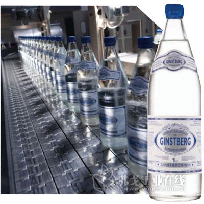 图3 玻璃瓶装的瓶装水产品应用了喷墨打印方案实现了产品的可追溯目标。