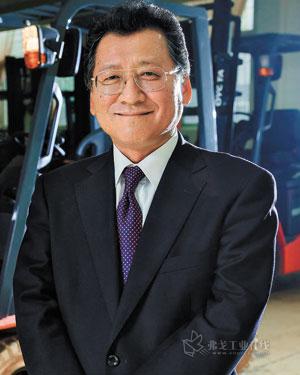 丰田产业车辆（上海）有限公司董事总经理渡边高伸先生