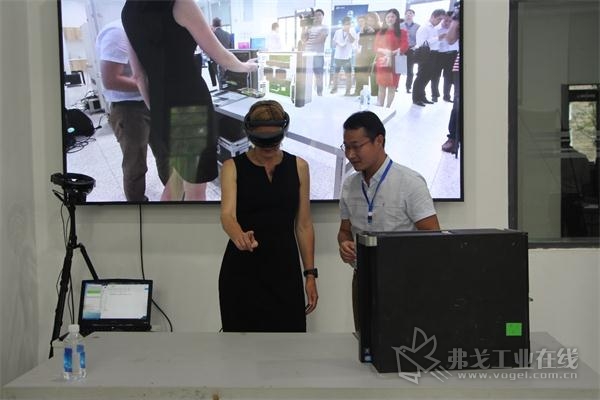 戴尔-淮安信息智造科创实验室开展包括VR形式在内的培训课程