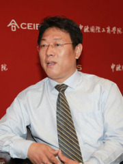 王伟先生 上海朗脉洁净技术股份有限公司董事长兼总经理