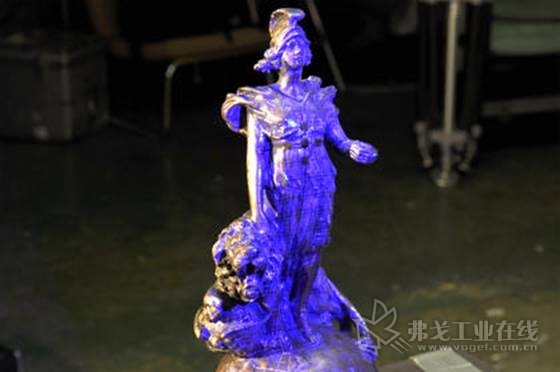 3D扫描方便Impossible Creations公司创建原始雕像的精确副本