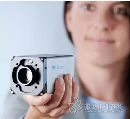 堡盟推出带光纤接口的全新LX相机
