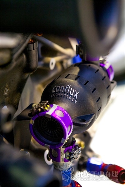 安装于发动机上的3D打印Conflux Core™热交换器(来源：Conflux Technology)