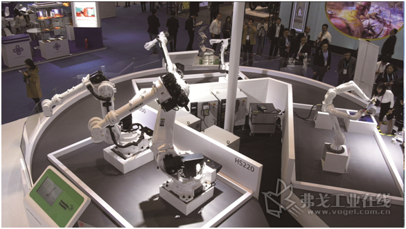 韩国现代机器人公司以“现代 机器人的时代”为主题亮相进博会